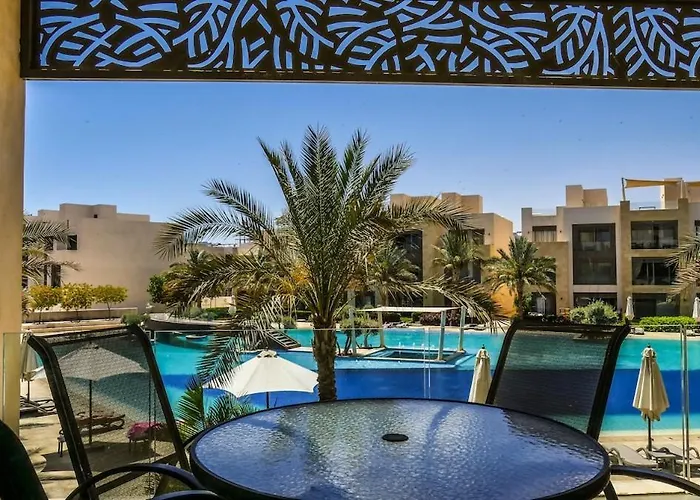 2bedroom Overlooking The Pool Mangrovy شقة *